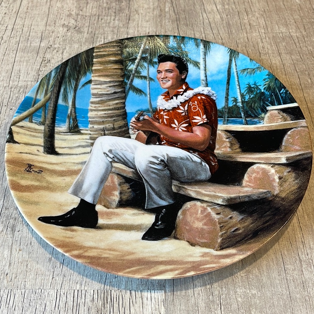 Elvis Presley Blue Hawaii Plate